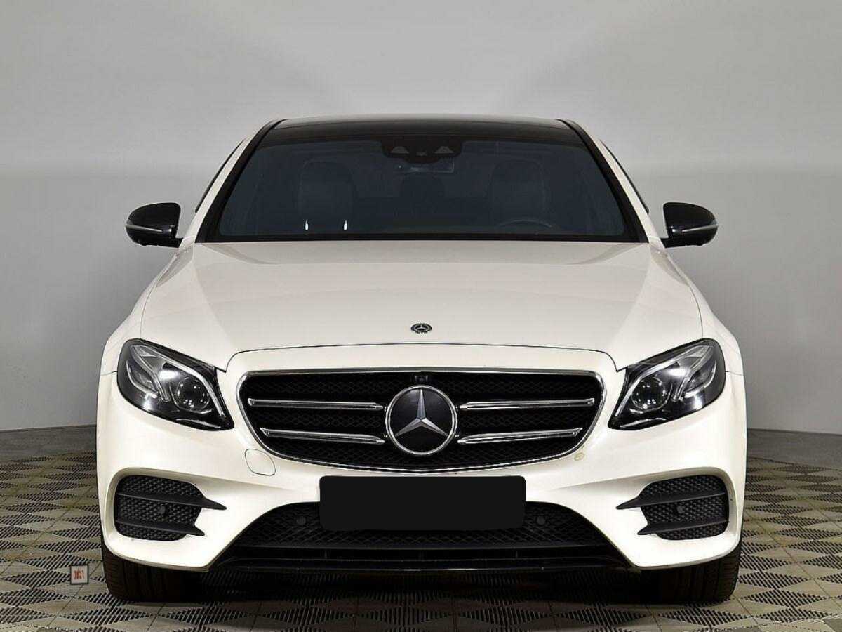 Mercedes-Benz E-Класс 400 d, 2018 - 136 170 км. | Фото №3