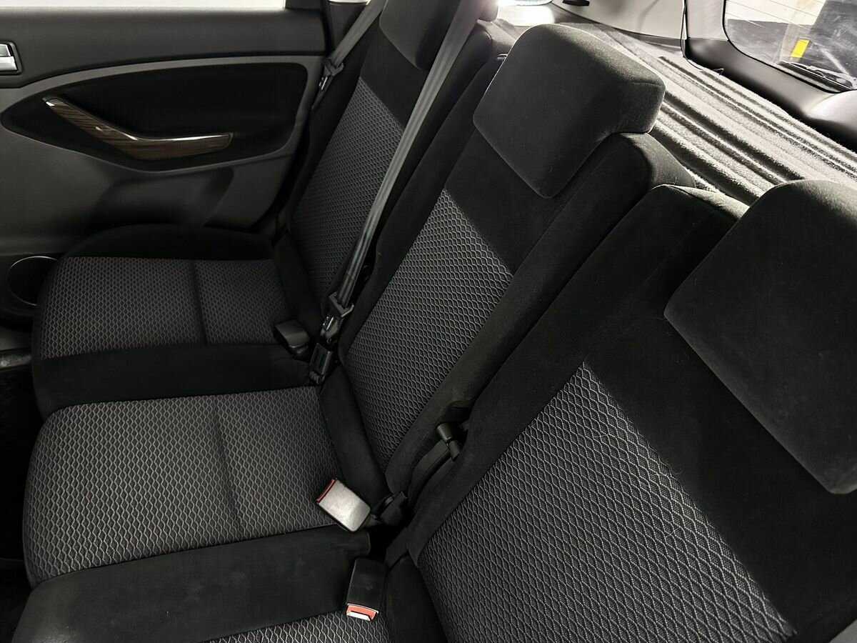 Ford C-MAX, 2008 Фото №11