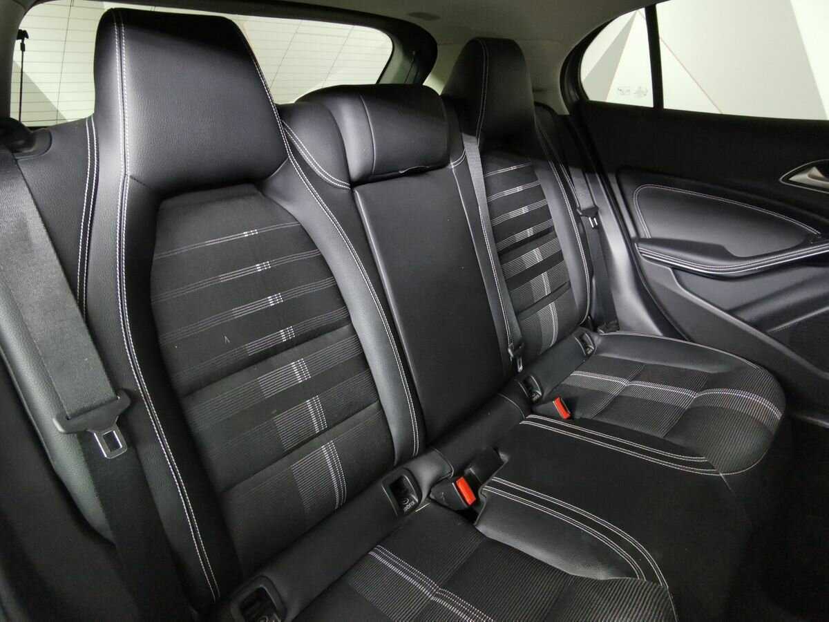 Mercedes-Benz GLA 200, 2019 Фото №15