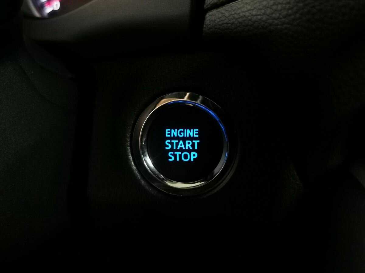 Toyota RAV4, 2021 Фото №18