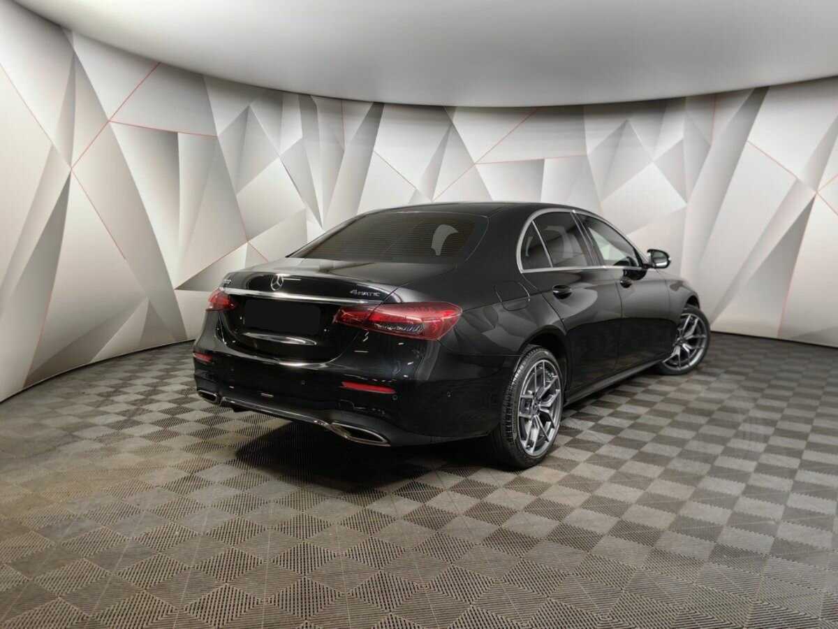 Mercedes-Benz E-Класс 200, 2020 Фото №2