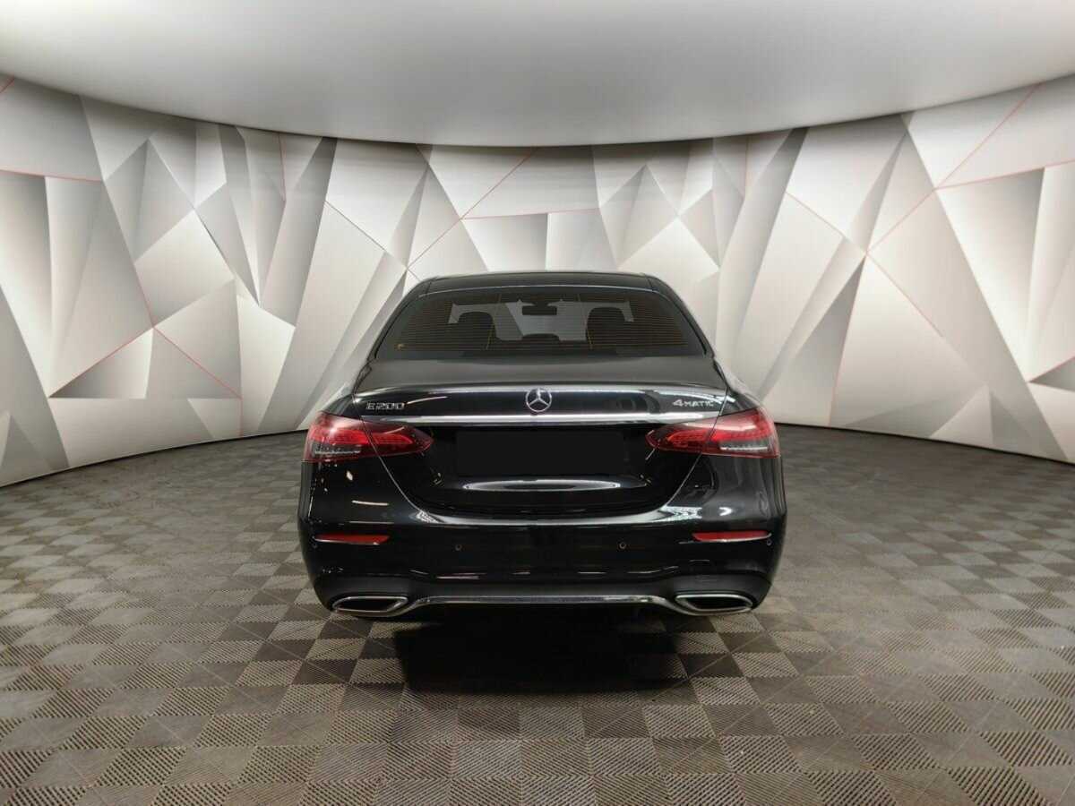 Mercedes-Benz E-Класс 200, 2020 Фото №8
