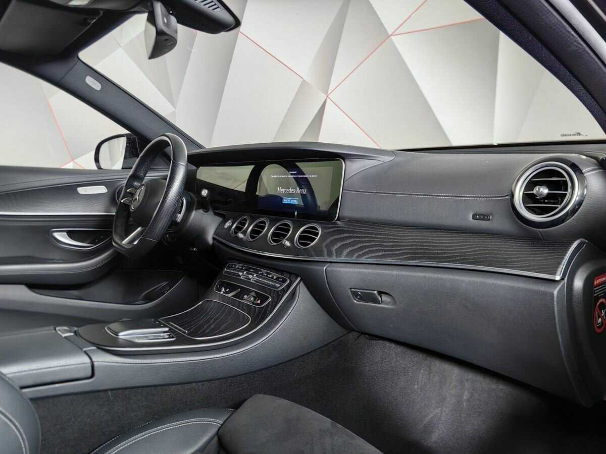 Mercedes-Benz E-Класс 200, 2020 Фото №9