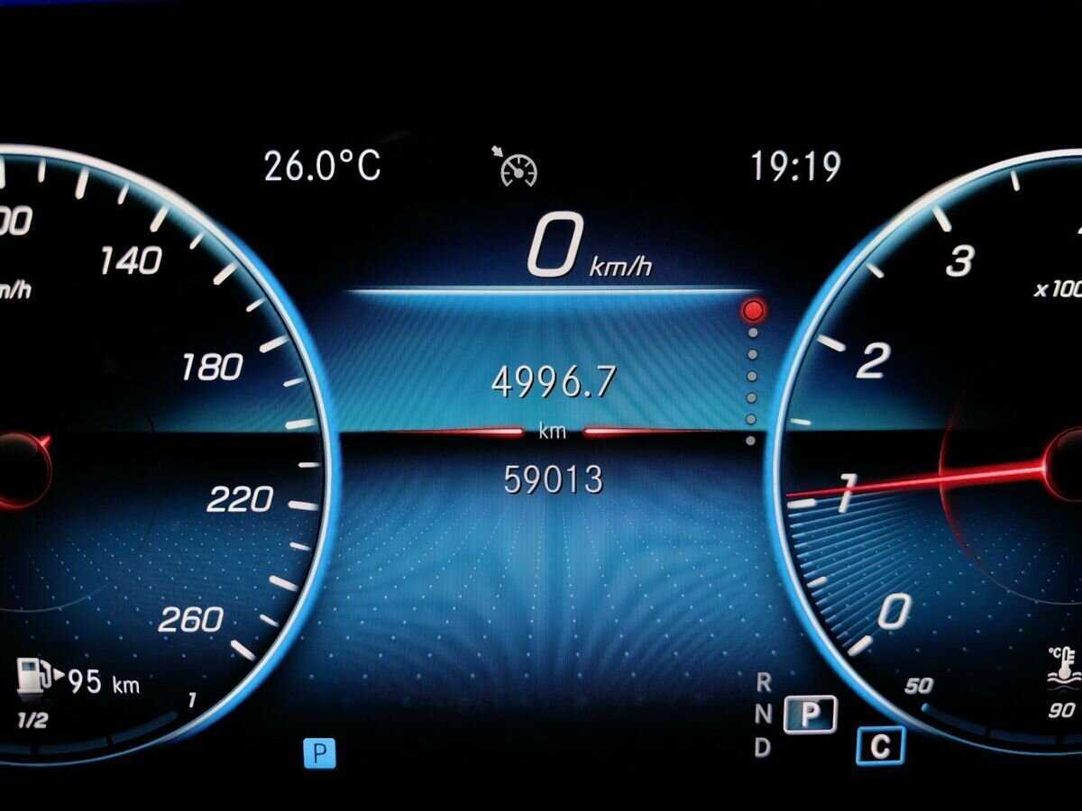 Mercedes-Benz E-Класс 200, 2020 Фото №16