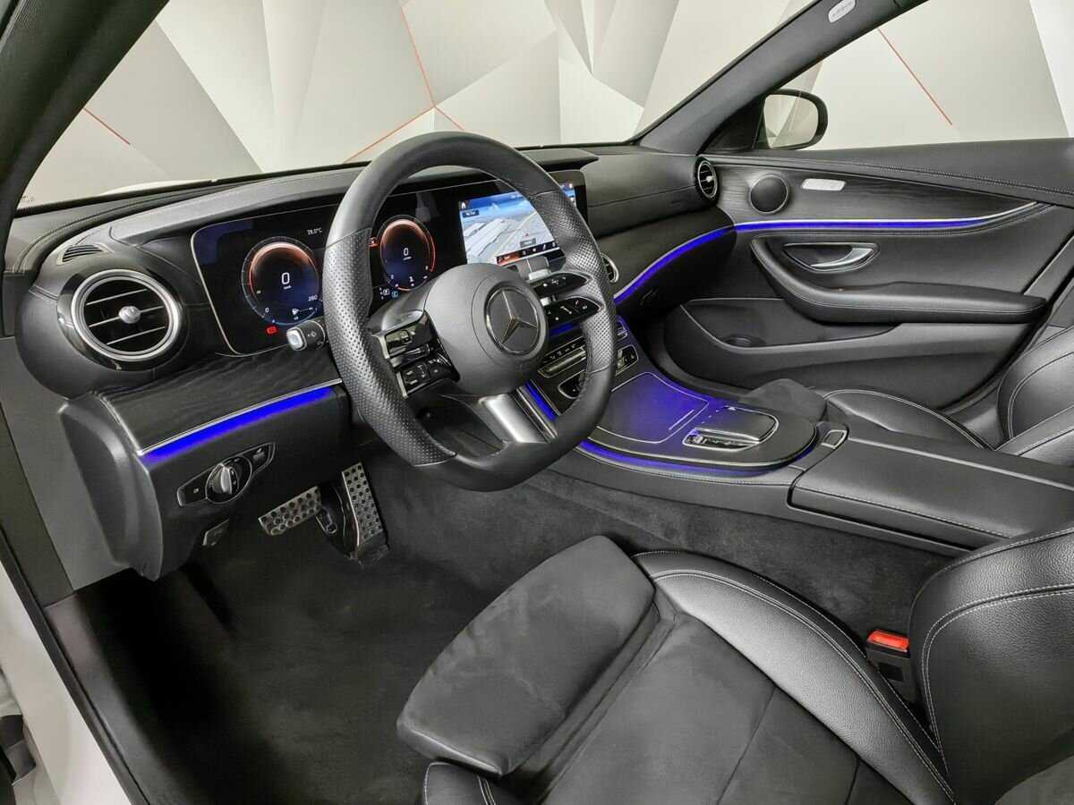 Mercedes-Benz E-Класс 200, 2022 Фото №13