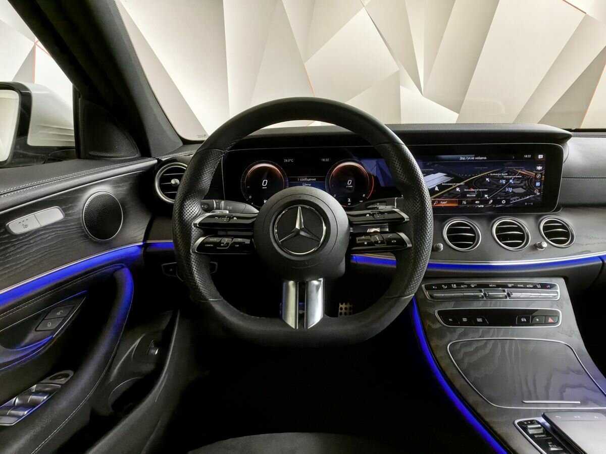 Mercedes-Benz E-Класс 200, 2022 Фото №14