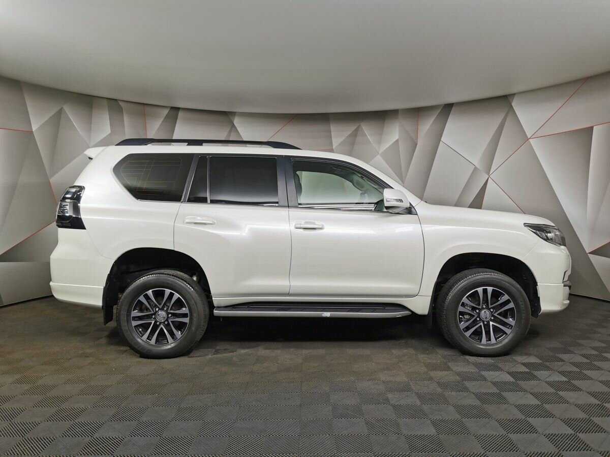 Toyota Land Cruiser Prado, 2020 Фото №6