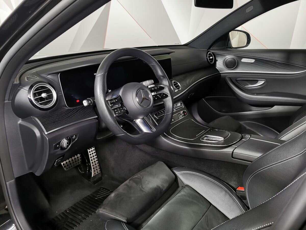 Mercedes-Benz E-Класс 200, 2020 Фото №13