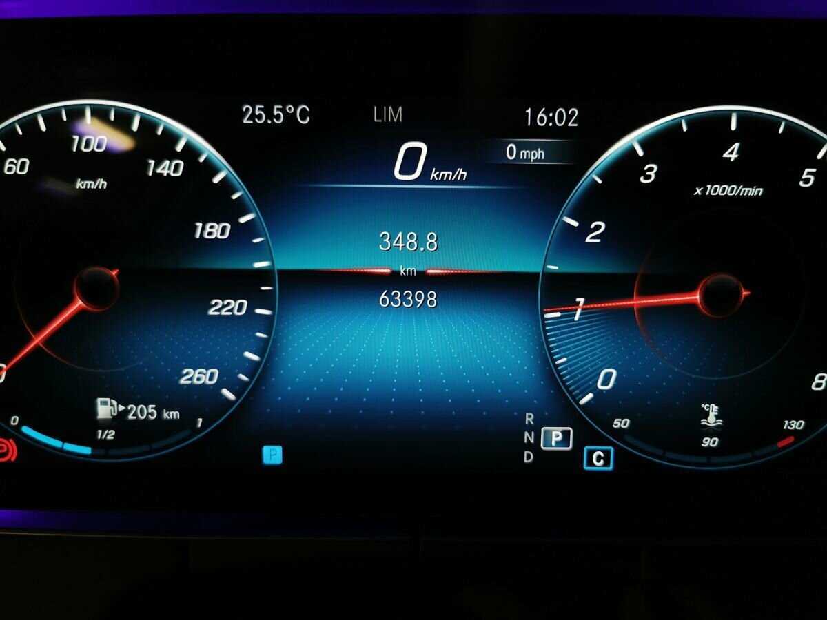 Mercedes-Benz E-Класс 200, 2020 Фото №15