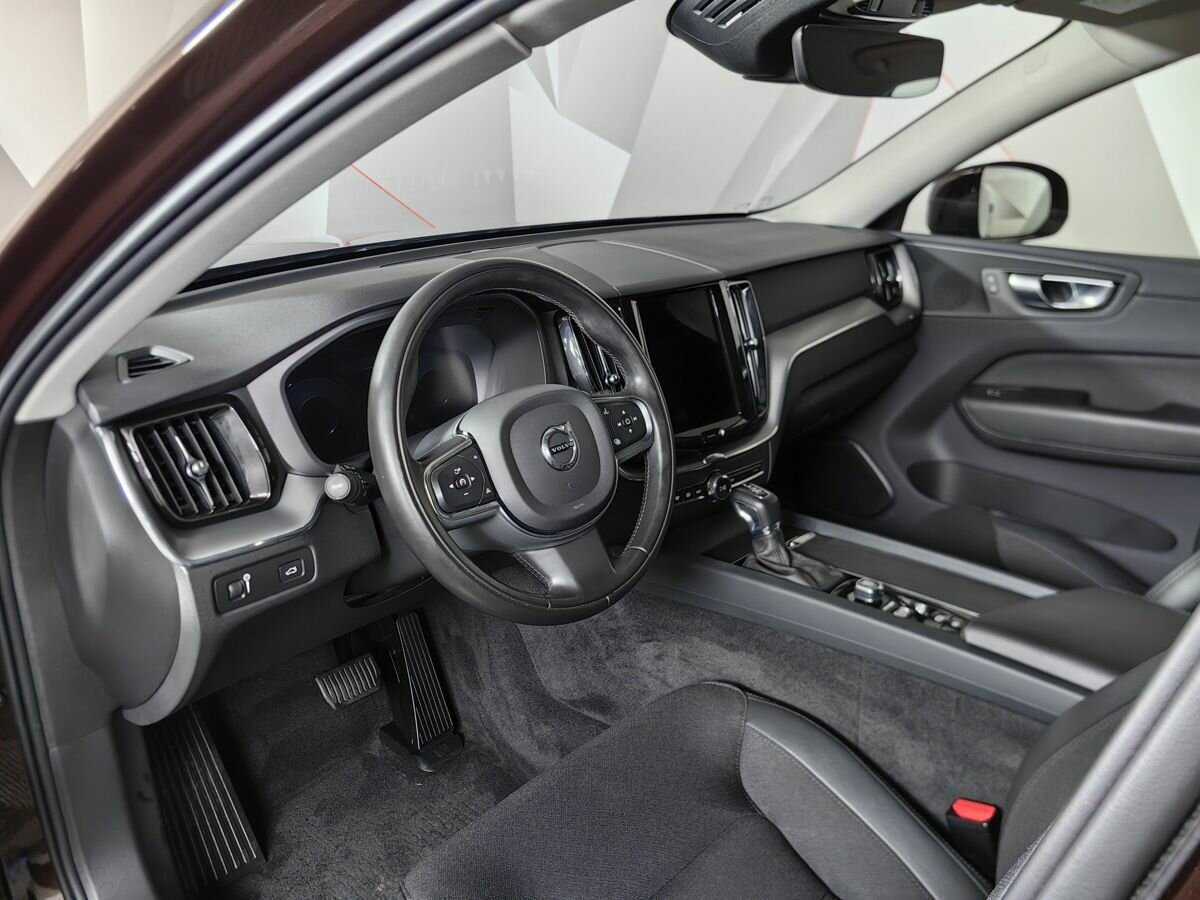 Volvo XC60, 2021 Фото №14