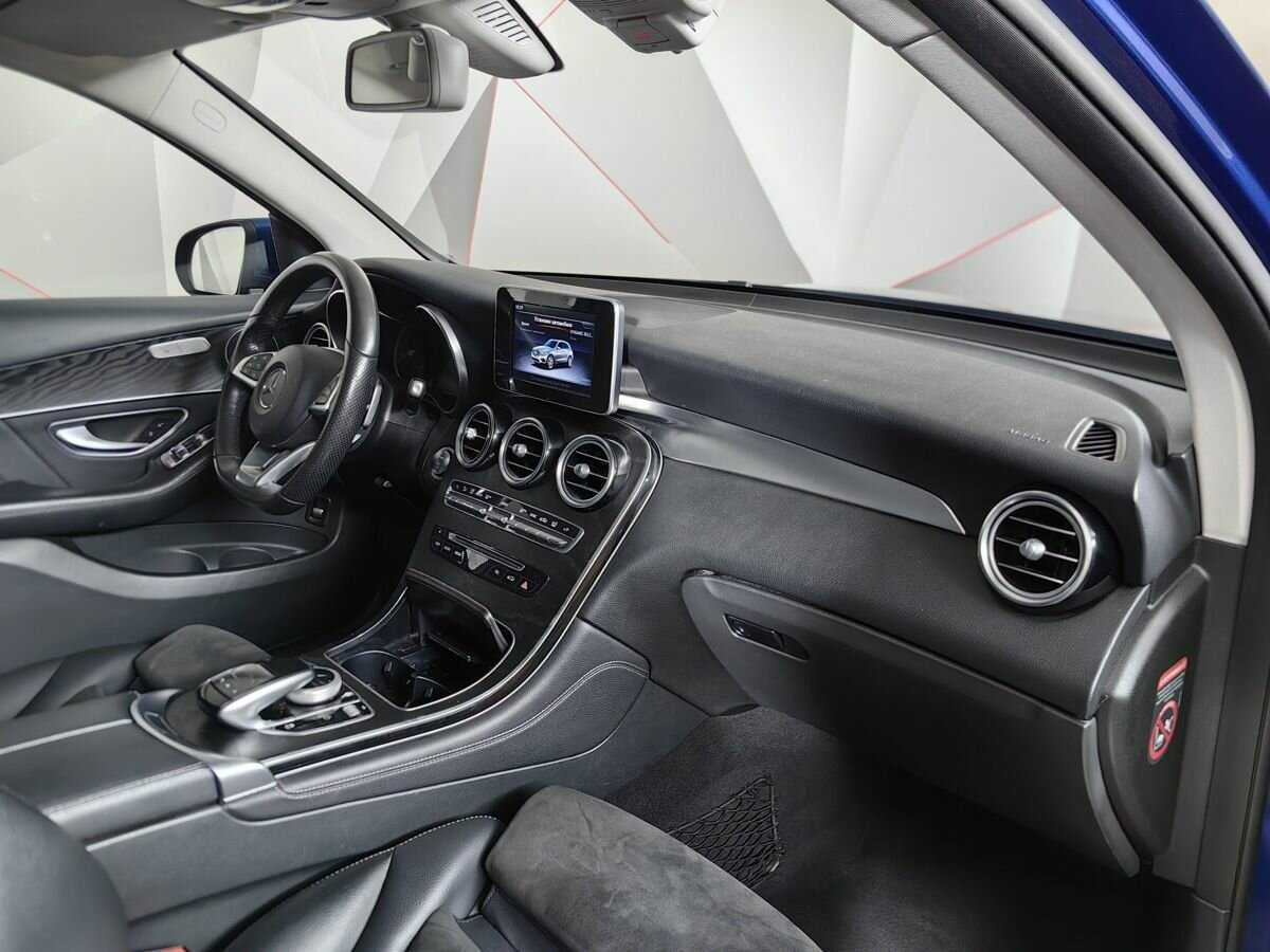 Mercedes-Benz GLC 250, 2017 Фото №9