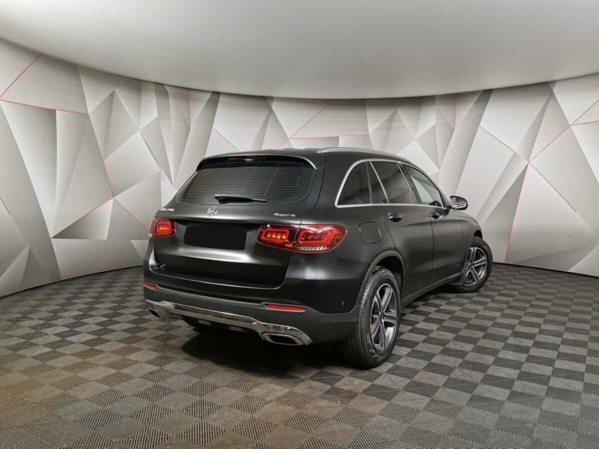 Mercedes-Benz GLC 200, 2020 - 26 056 км. | Фото №2