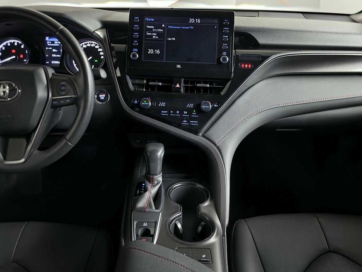 Toyota Camry, 2021 Фото №11
