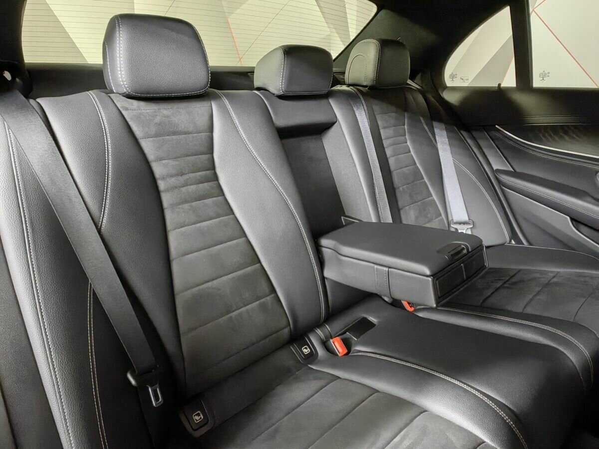 Mercedes-Benz E-Класс 220 d, 2020 Фото №11