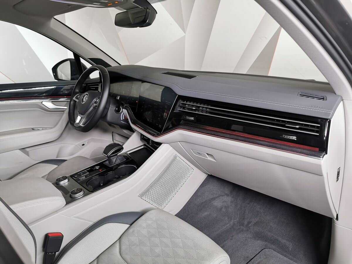 Volkswagen Touareg, 2019 Фото №9