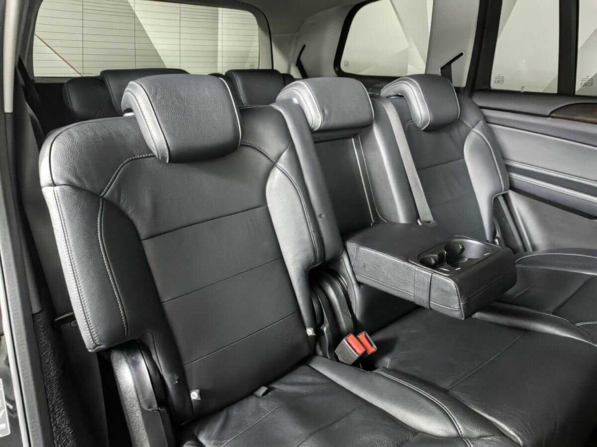 Mercedes-Benz GLS 400, 2016 Фото №11
