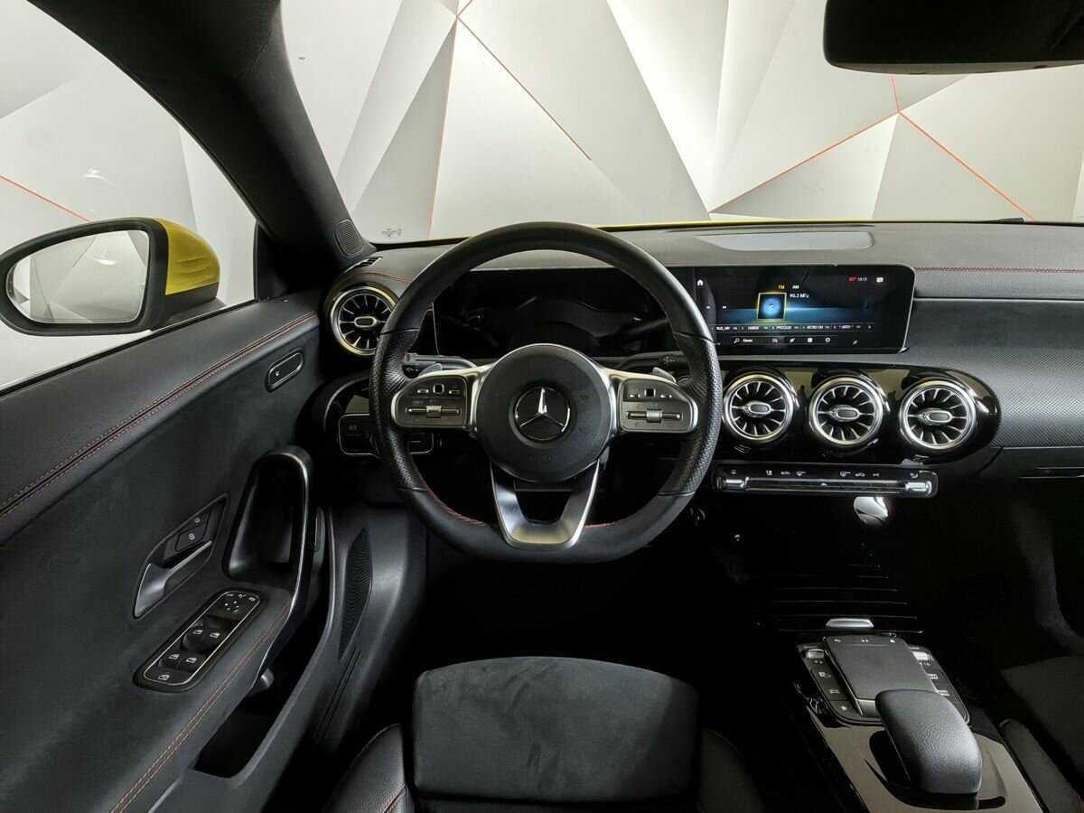 Mercedes-Benz CLA 200, 2020 Фото №14