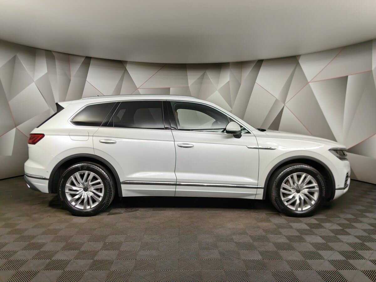 Volkswagen Touareg, 2021 Фото №6