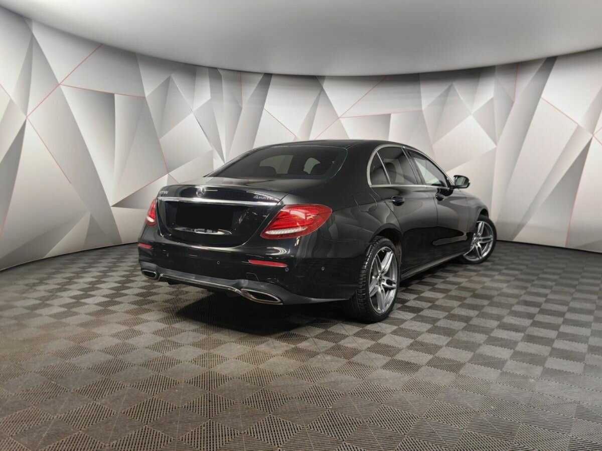 Mercedes-Benz E-Класс 220 d, 2019 - 153 833 км. | Фото №2