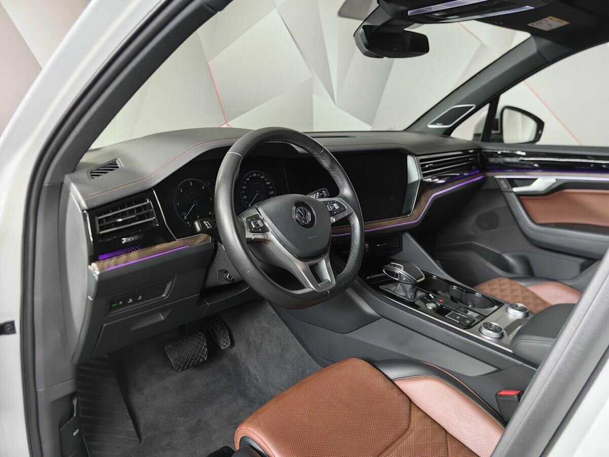 Volkswagen Touareg, 2019 Фото №14