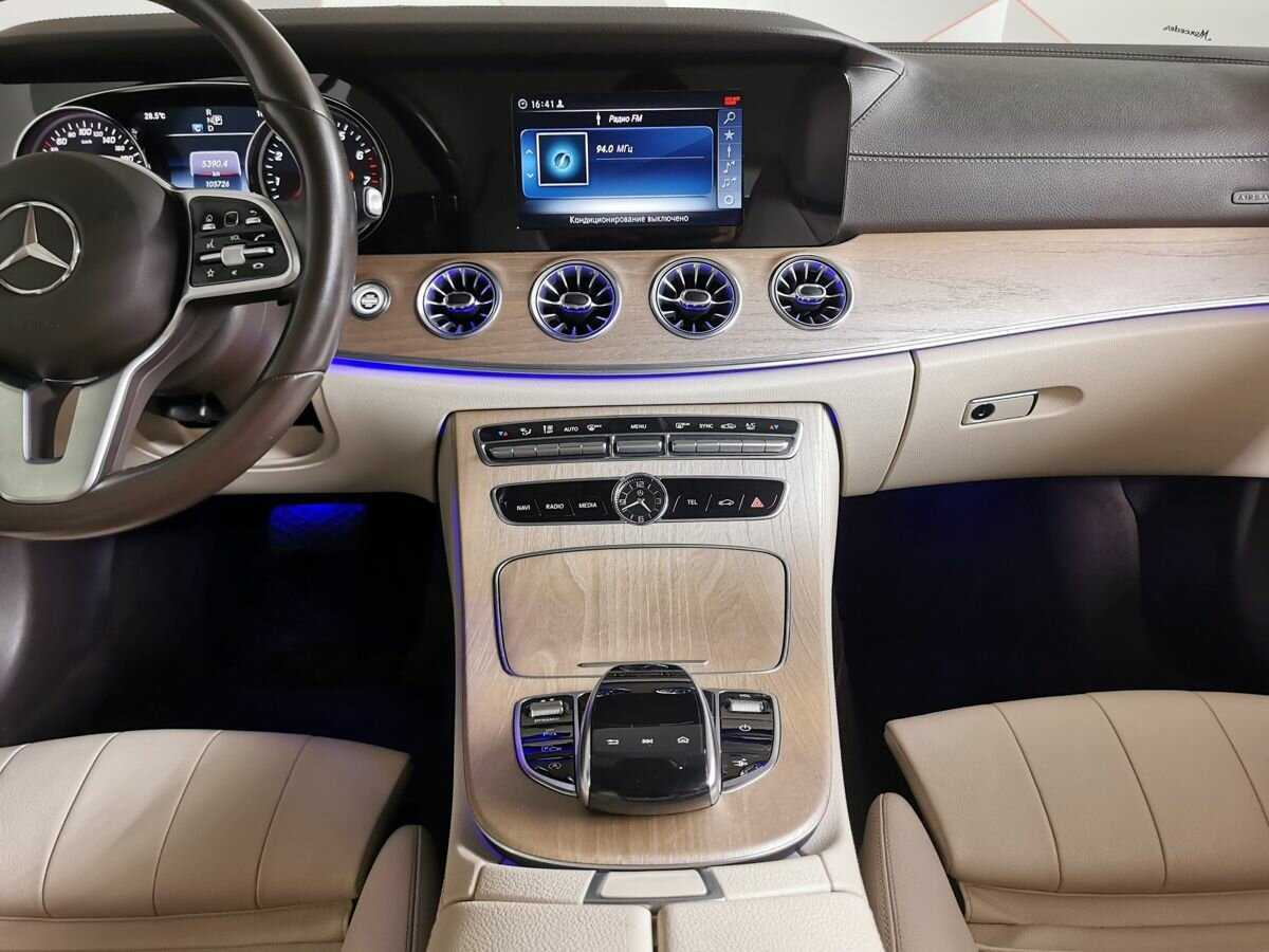 Mercedes-Benz E-Класс 200, 2019 Фото №10