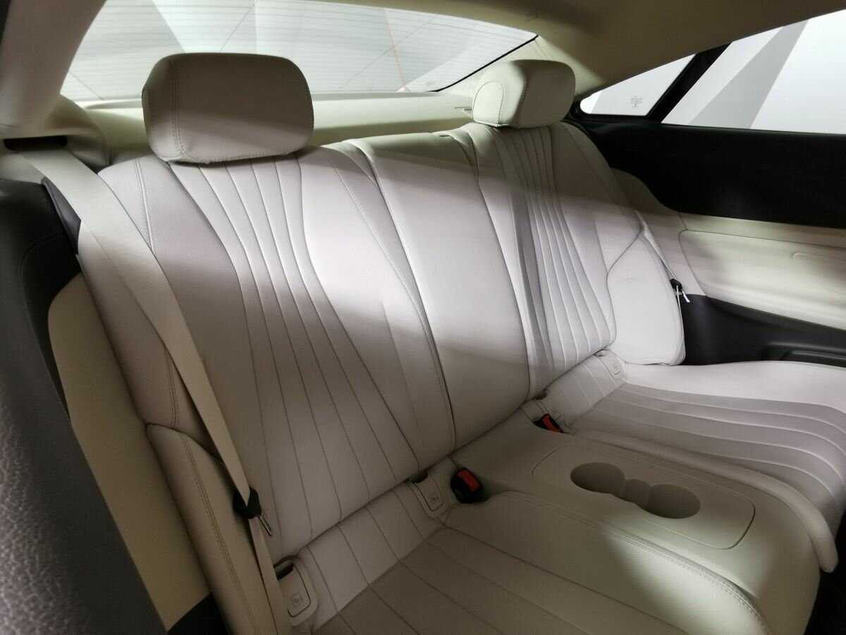 Mercedes-Benz E-Класс 200, 2019 Фото №12