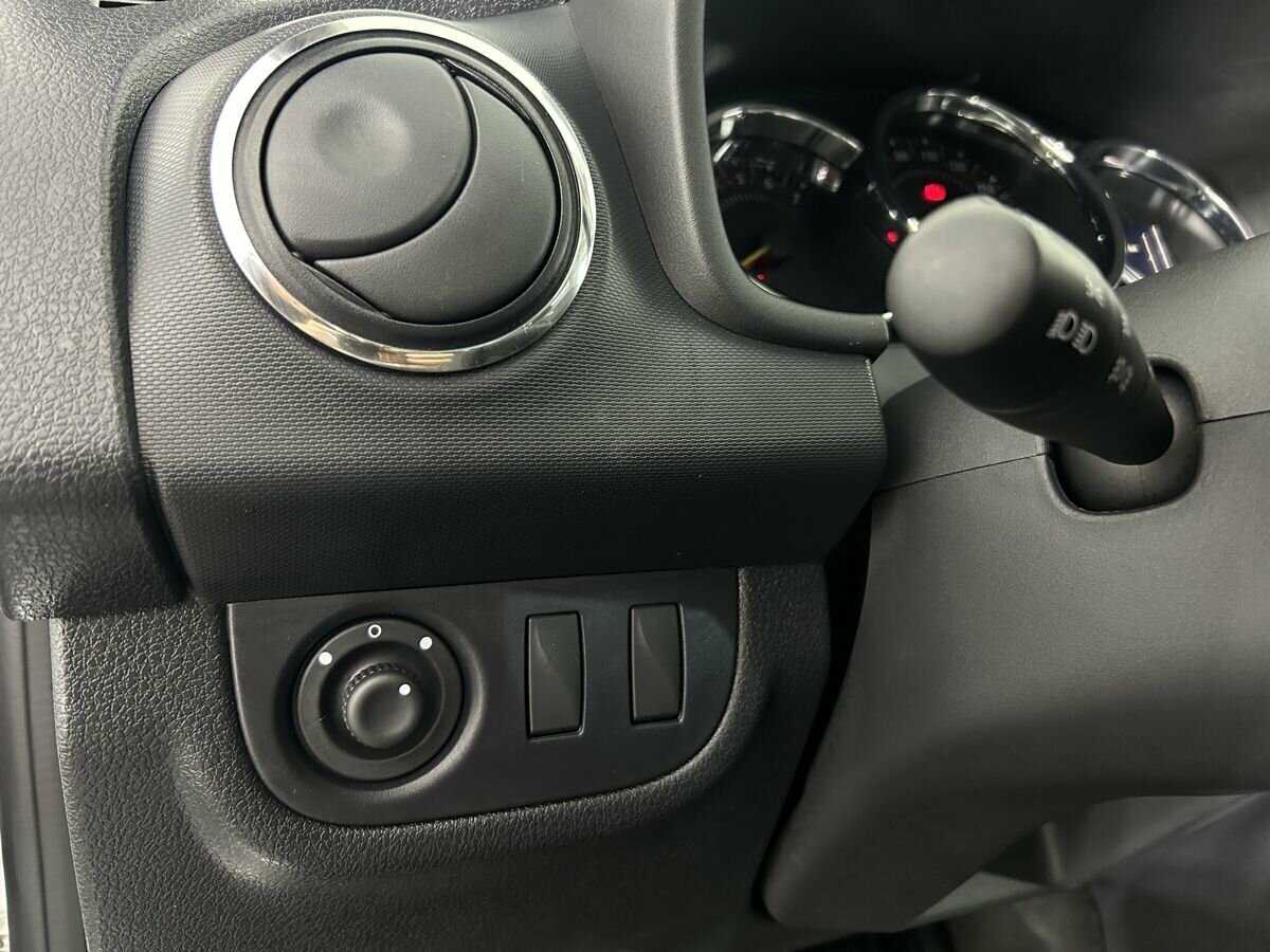 Renault Sandero Stepway, 2021 Фото №9