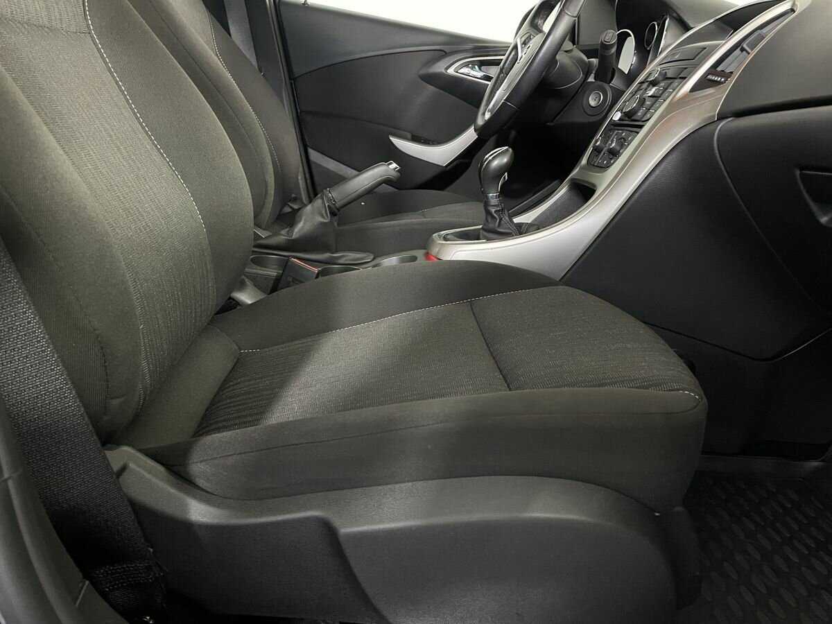 Opel Astra, 2010 Фото №14