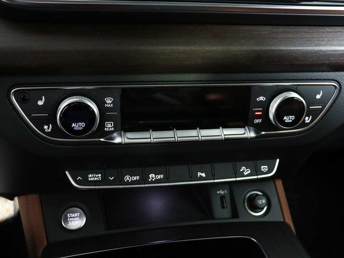 Audi Q5 Sportback 45 TFSI, 2021 Фото №20