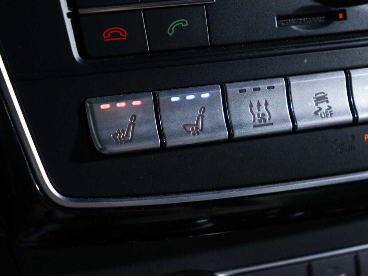 Mercedes-Benz GLS 500, 2016 Фото №27