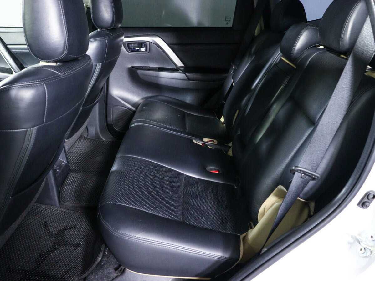 Mitsubishi Pajero Sport, 2020 - 34 560 км. | Фото №8