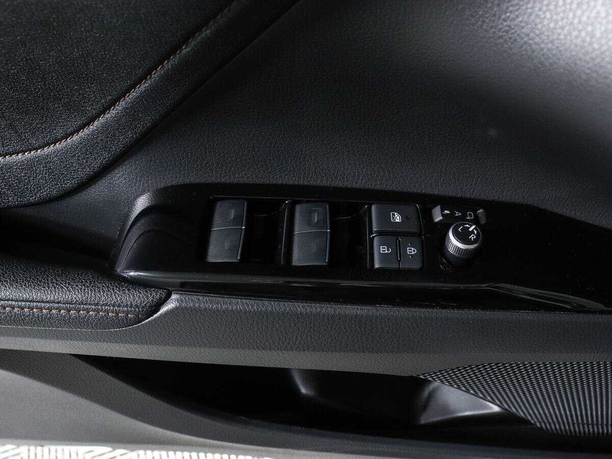 Toyota Camry, 2023 Фото №19