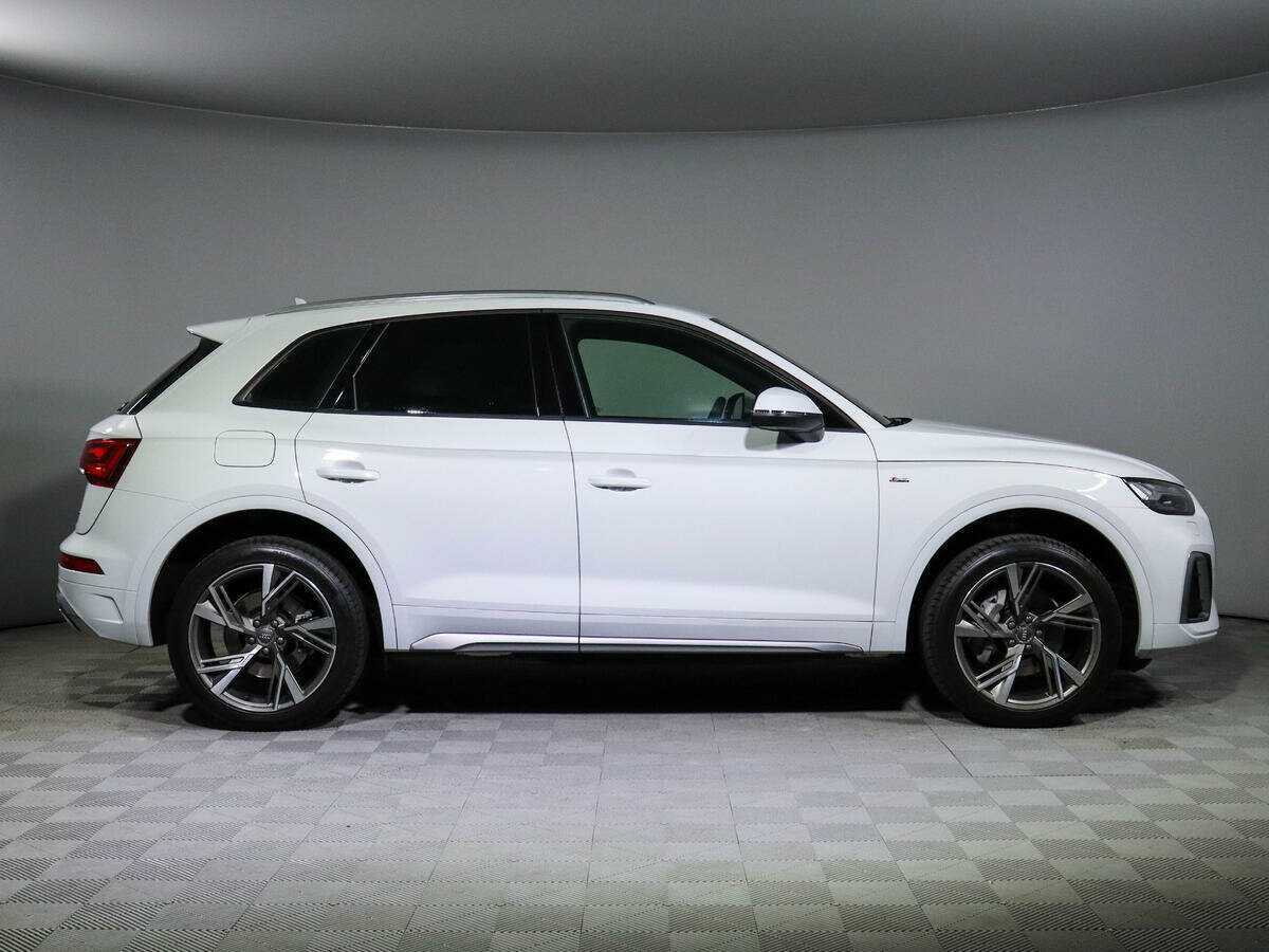Audi Q5 45 TFSI, 2021 - 16 840 км. | Фото №4