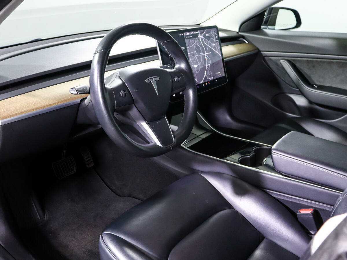 Tesla Model 3 Mid Range, 2018 Фото №12