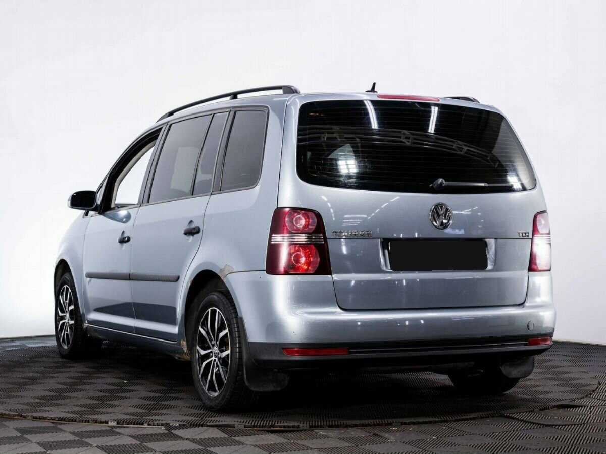 Volkswagen Touran, 2008 - 265 000 км. | Фото №4