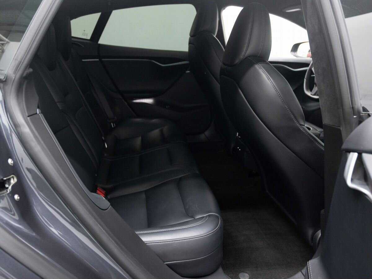 Tesla Model S Performance, 2020 Фото №10