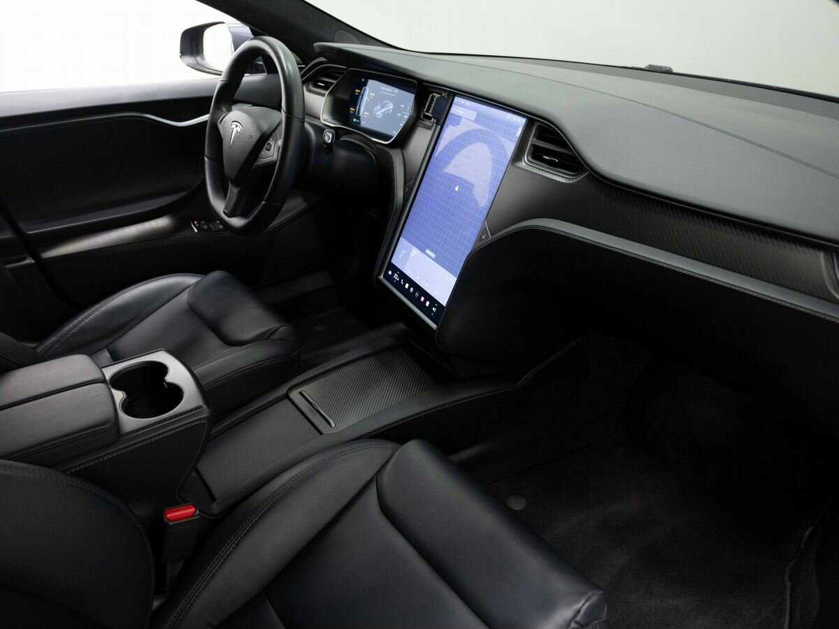 Tesla Model S Performance, 2020 Фото №11