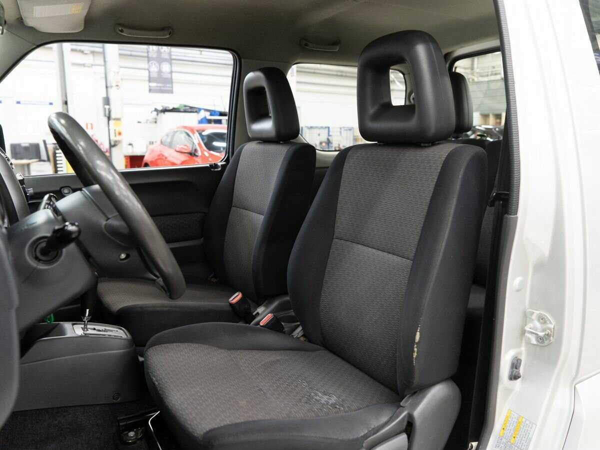 Suzuki Jimny, 2007 - 172 497 км. | Фото №6