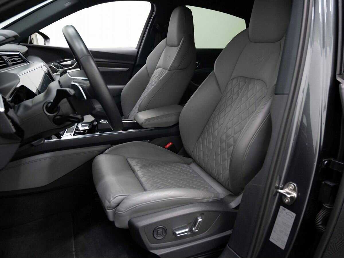 Audi e-tron 50, 2020 - 16 550 км. | Фото №8