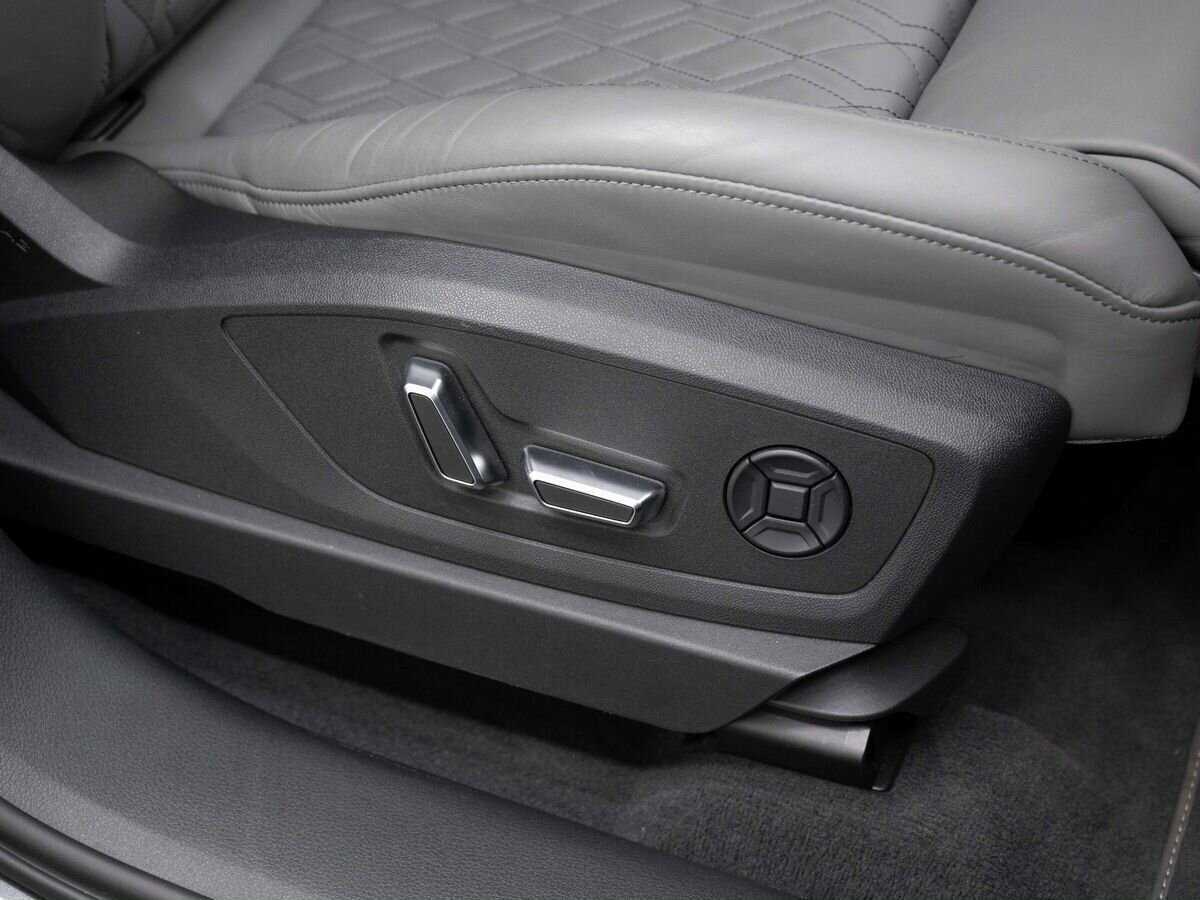 Audi e-tron 50, 2020 Фото №13