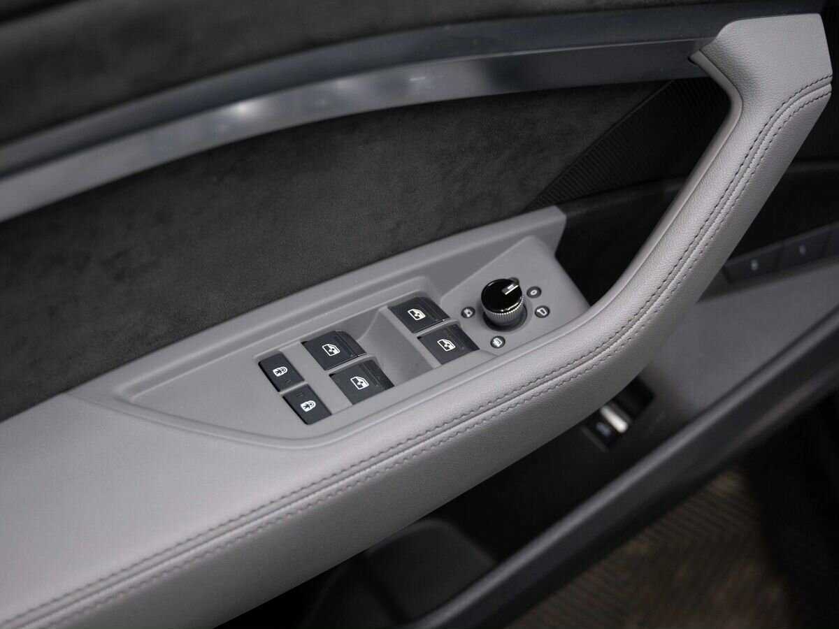 Audi e-tron 50, 2020 Фото №19