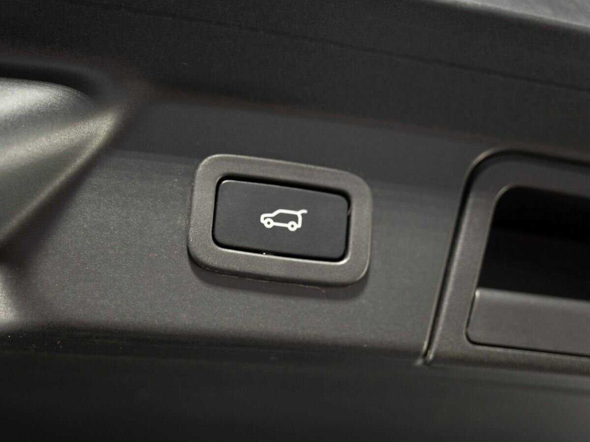 Land Rover Range Rover Velar, 2019 Фото №24