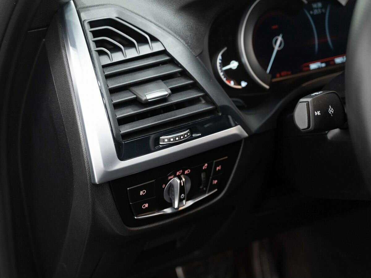 BMW X4 20i, 2019 Фото №18