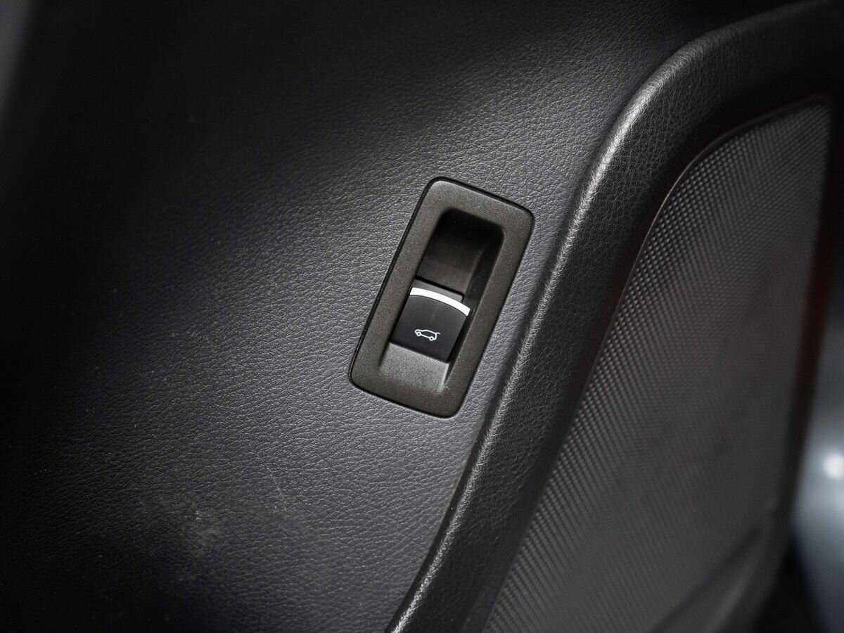 Volkswagen Touareg, 2010 Фото №20