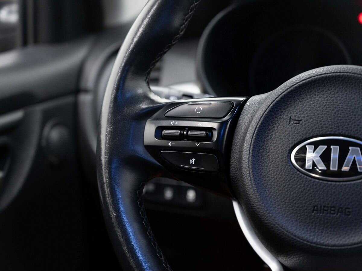 Kia Rio X-Line, 2019 Фото №15