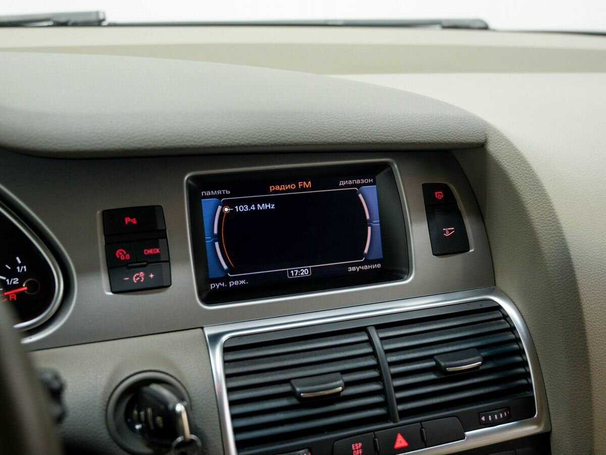 Audi Q7, 2010 Фото №21