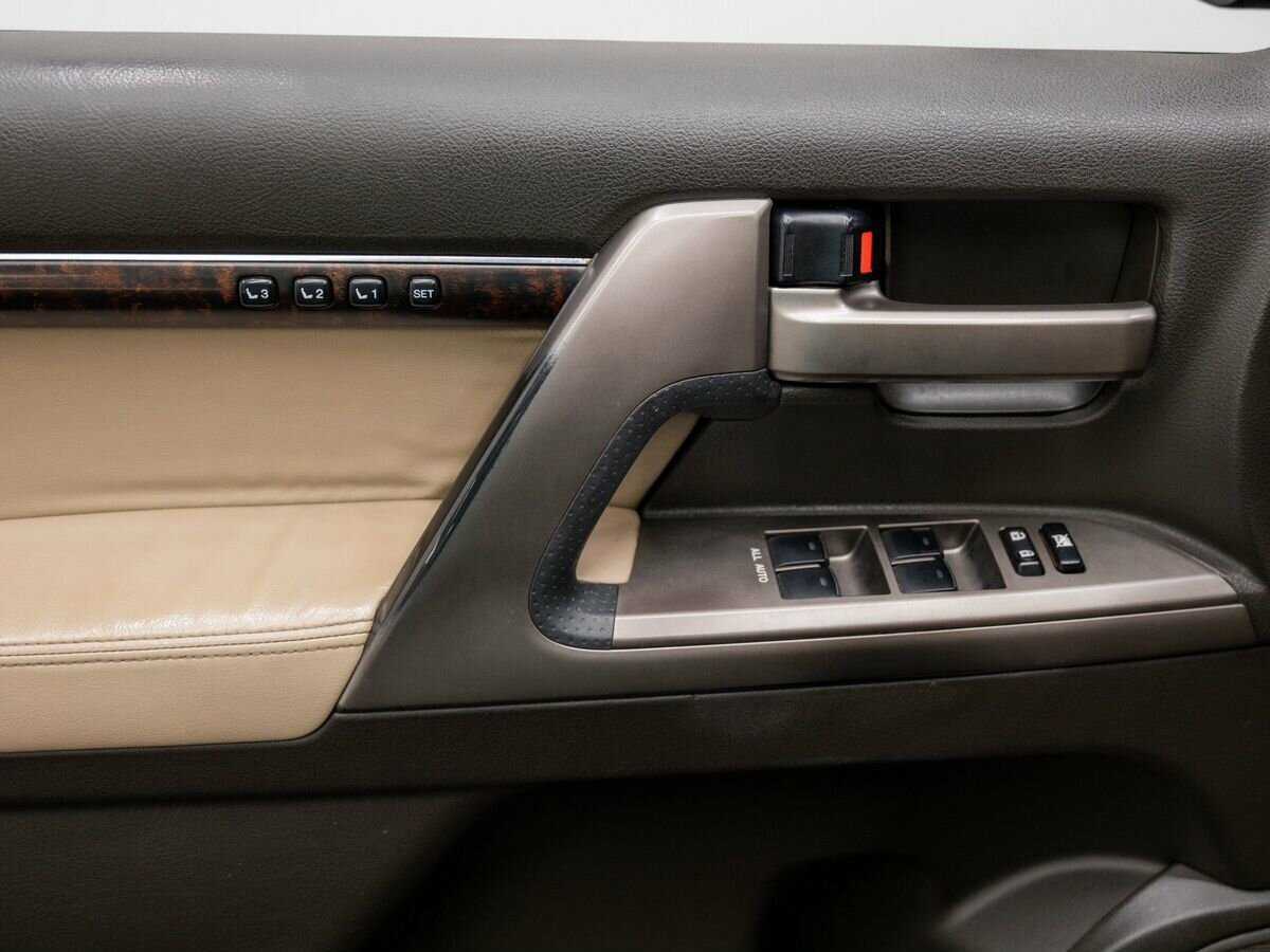 Toyota Land Cruiser, 2011 Фото №16