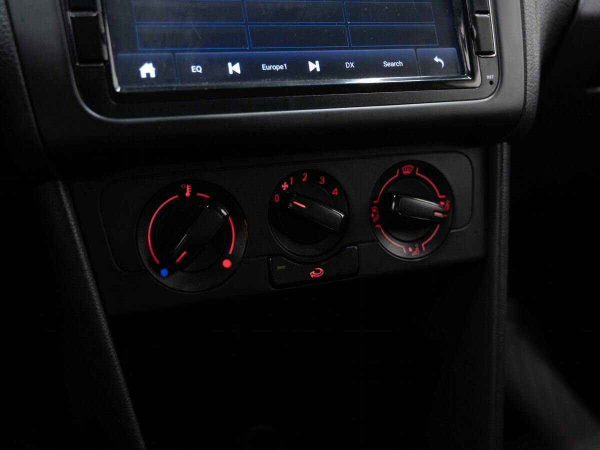 Volkswagen Polo, 2011 Фото №19