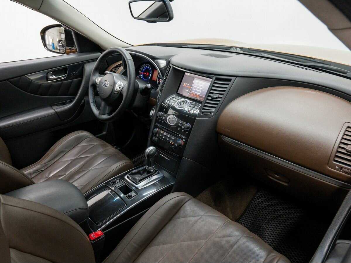 Infiniti FX35, 2009 Фото №7
