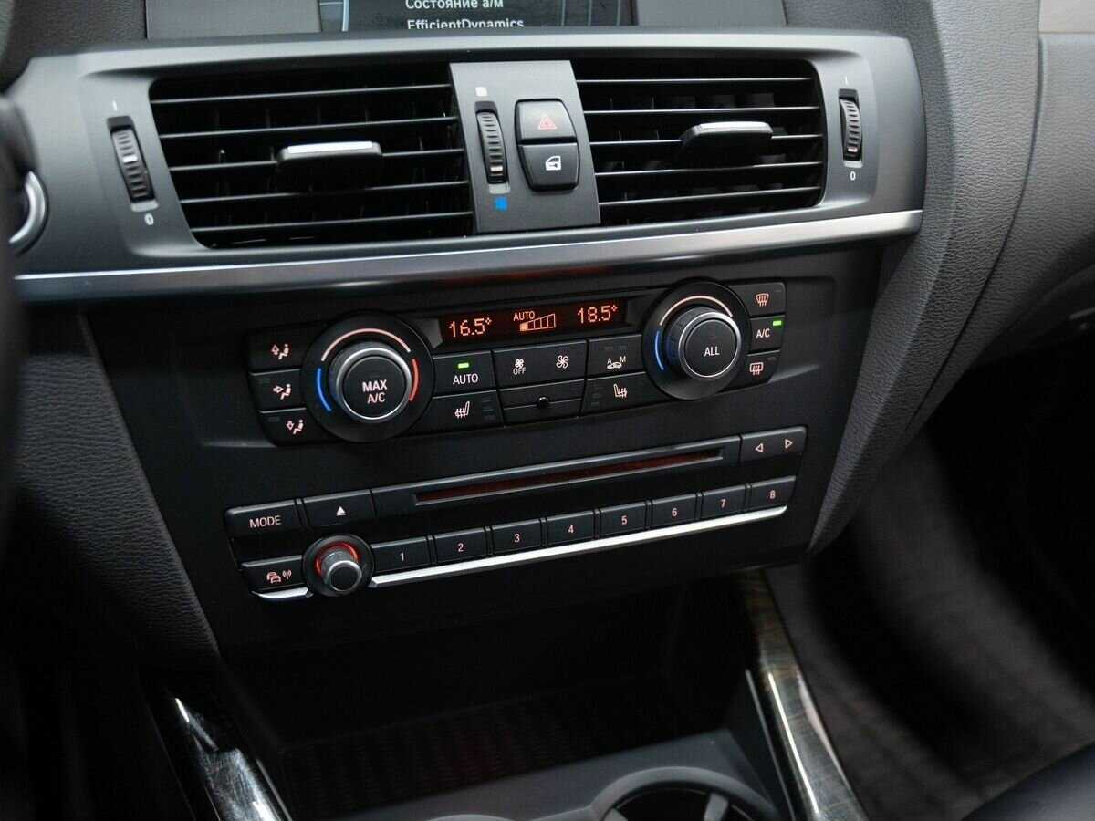 BMW X3 28i xDrive, 2013 Фото №22